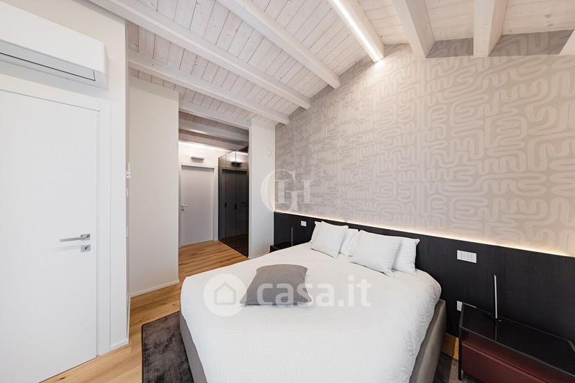 Villa in Via Bottego 2 — foto 37 di 51