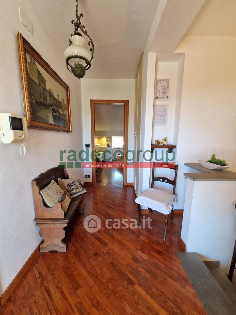 Villa in Via del Pino 34 — foto 9 di 55