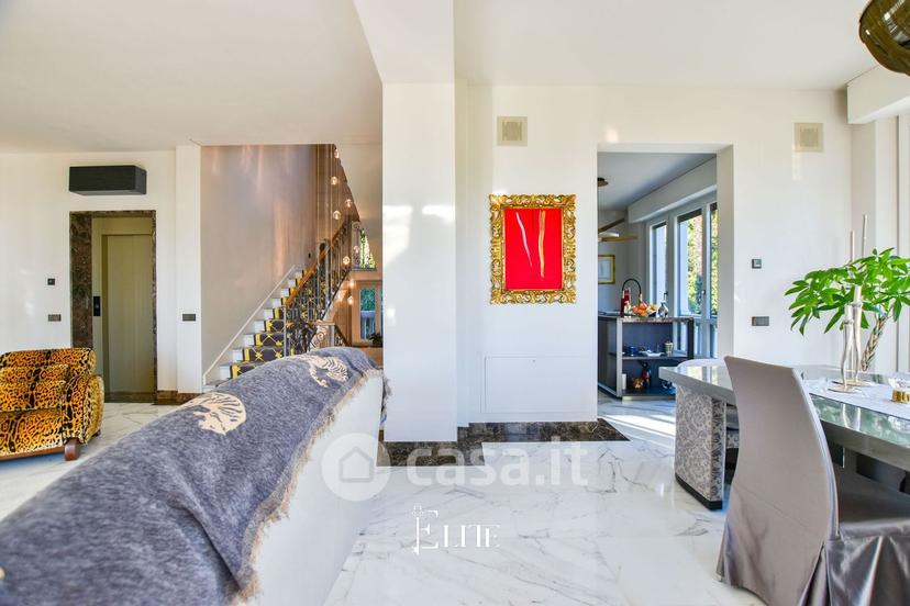 Villa in Via Salve Regina 22 — foto 21 di 105