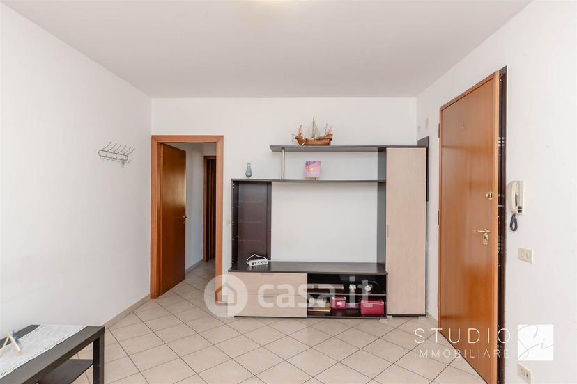 Trilocale in Via Fratelli Rosselli — foto 18 di 26