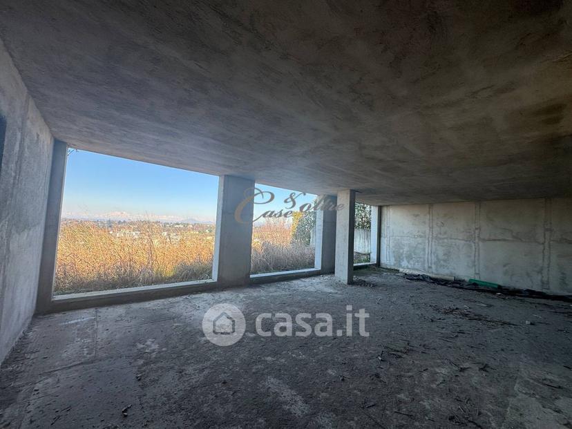 Villa in Villaggio Trieste — foto 22 di 25