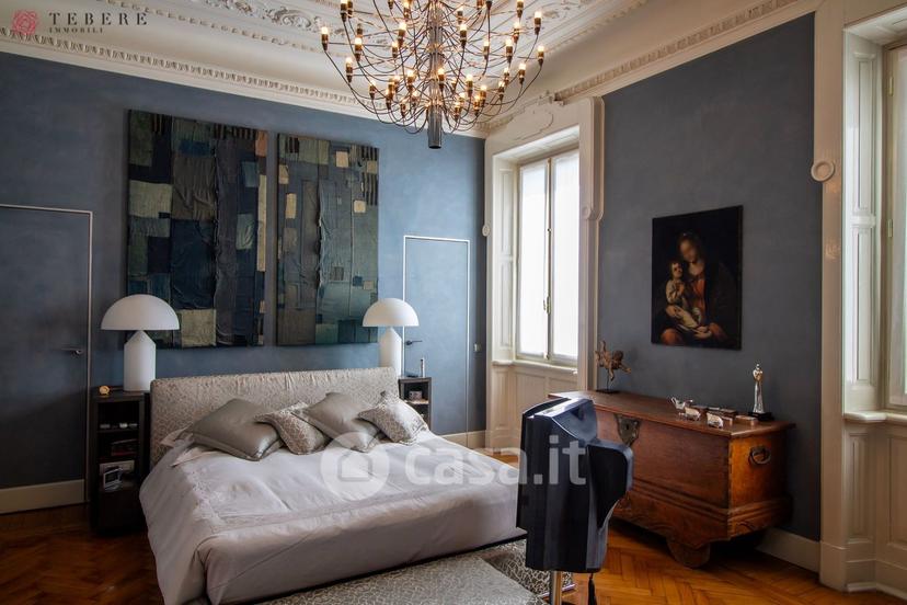 Villa in Corso XX Settembre 50 — foto 8 di 47