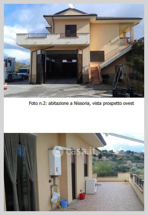 Villa in Contrada Pianetti — foto 13 di 32