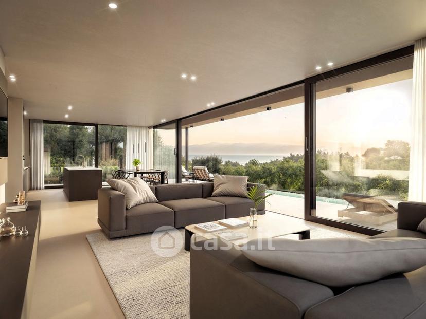 Villa in Via Riare — foto 7 di 26