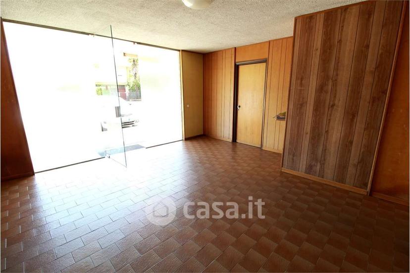 Quadrilocale in Via Fara 31 — foto 26 di 39