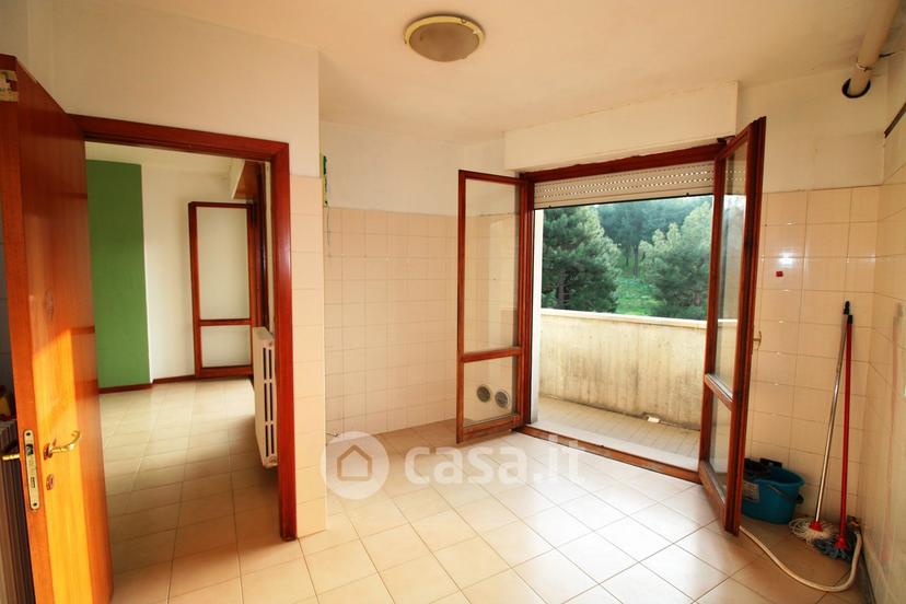 Trilocale in Via Friuli 100 — foto 19 di 35