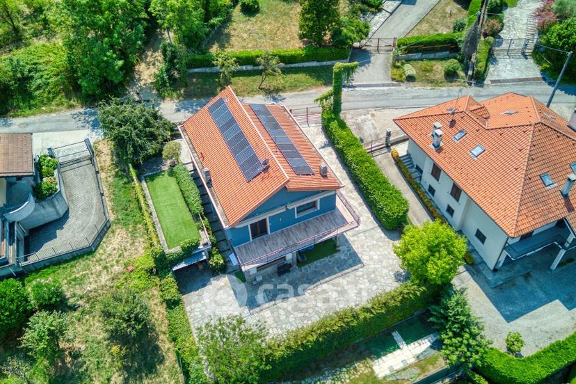 Villa in Via Casale 320 — foto 13 di 51