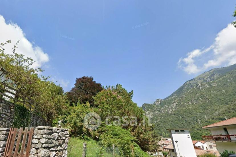 Villa in Via Massimo d'Azeglio 4 — foto 33 di 55