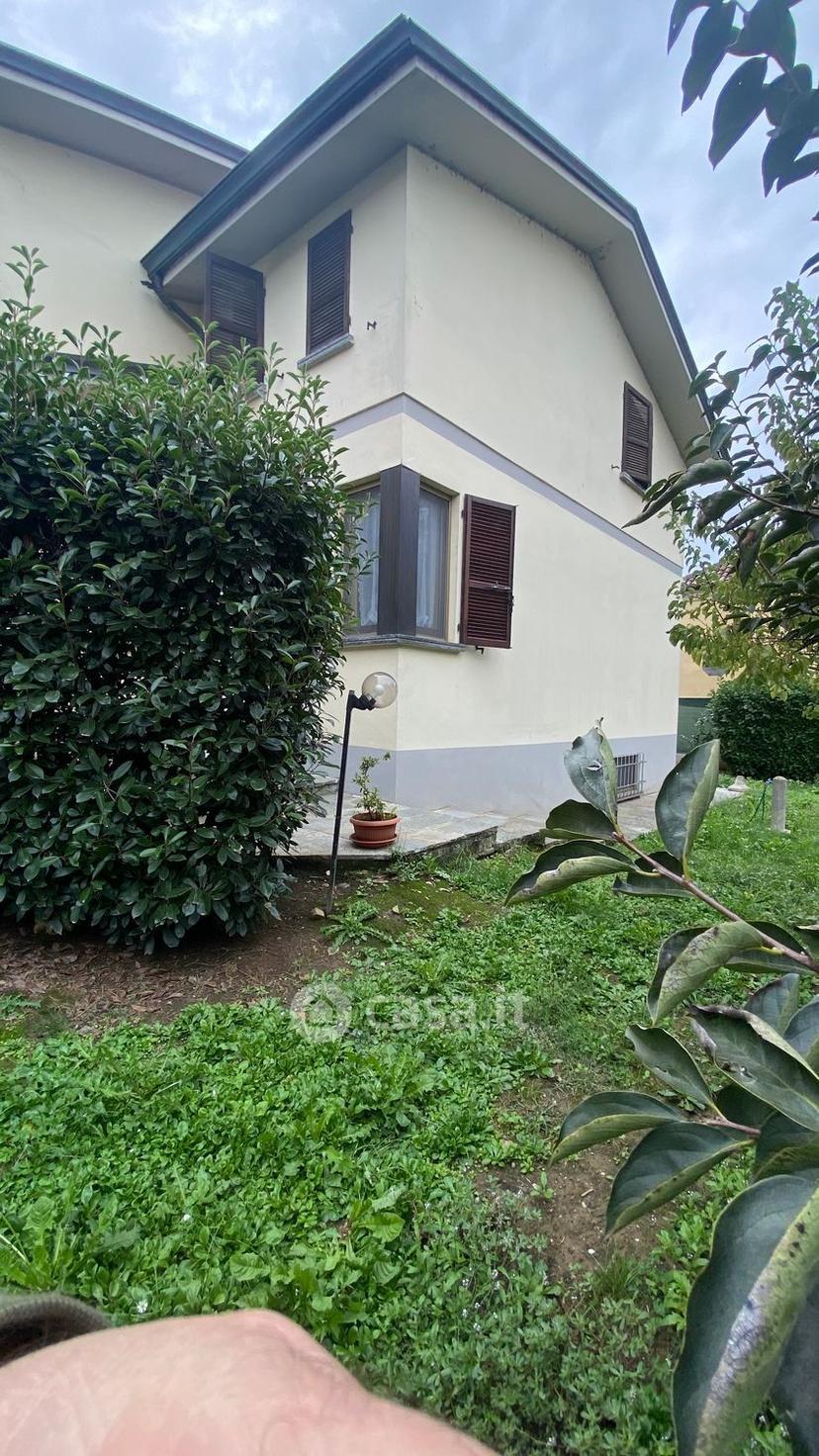 Villa in Via Luigi Antonini Zambelli — foto 14 di 40