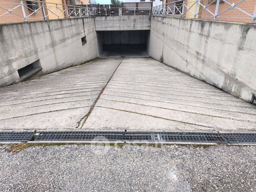 Trilocale in Via Mencaroni — foto 16 di 44