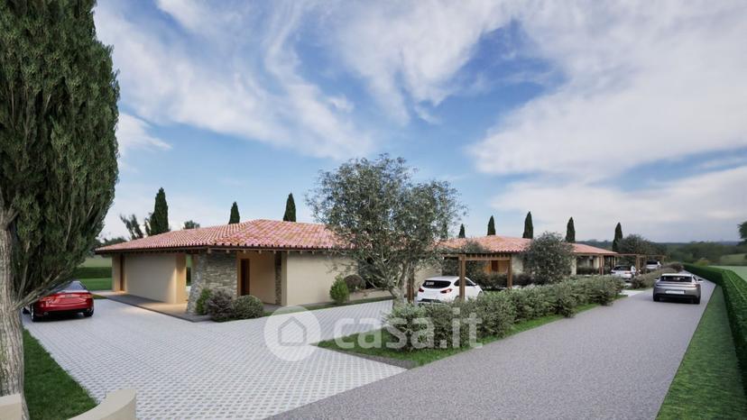 Villa in Via Quintino Sella — foto 3 di 12