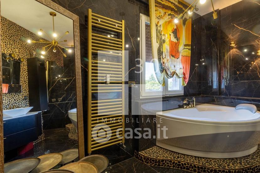 Appartamento in Viale Orleans 4 — foto 26 di 38