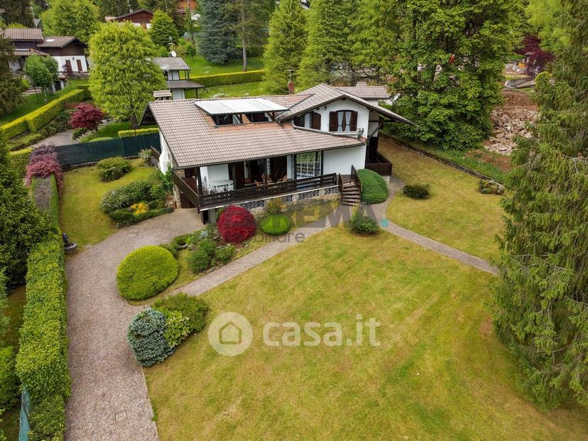 Villa in Viale Belvedere 14 — foto 64 di 77
