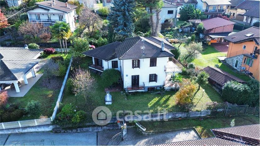 Villa in Via della Vigna 32 — foto 10 di 25