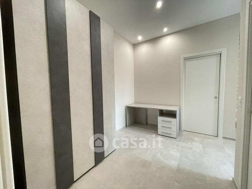 Monolocale in Via Giulio Petroni 41 — foto 8 di 14
