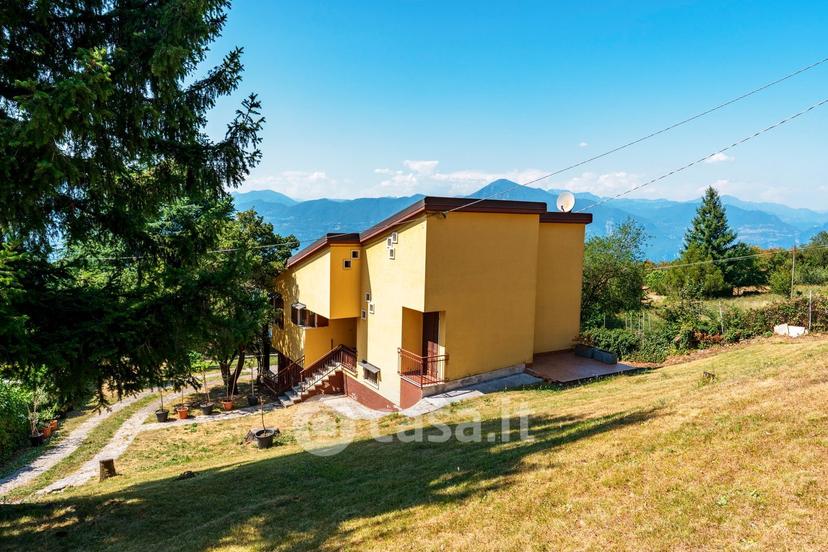Villa in Via Cà Schena — foto 3 di 23