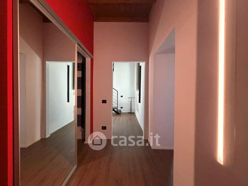 Trilocale in Via Simone del Pozzo 9 — foto 27 di 30