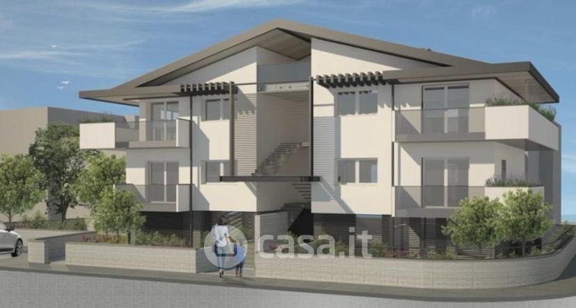 Trilocale in Viale Giacomo Matteotti — foto 20 di 21
