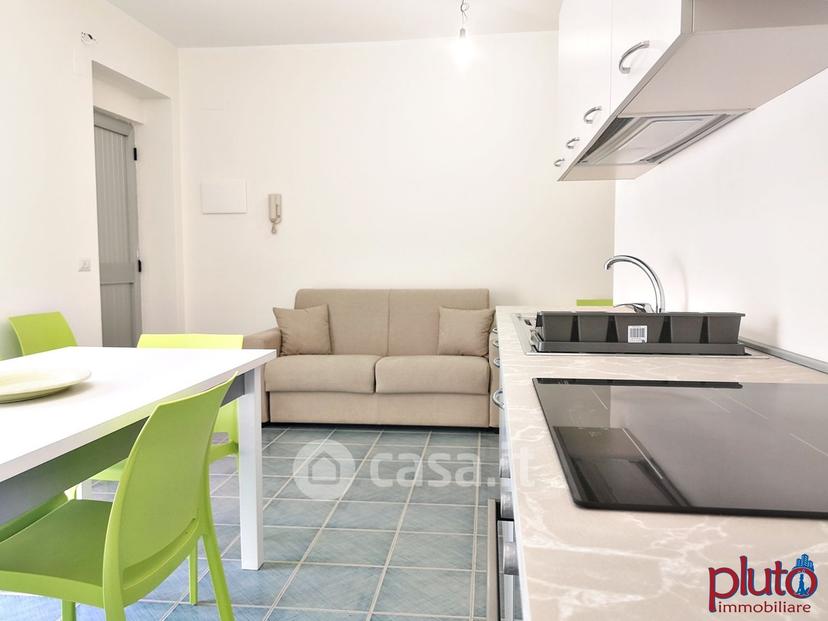 Trilocale in Via Regina Margherita — foto 23 di 29
