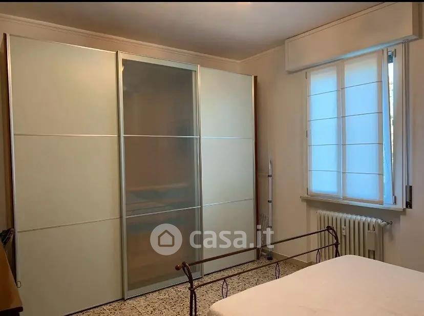 Stanza in Viale Umberto I — foto 3 di 4