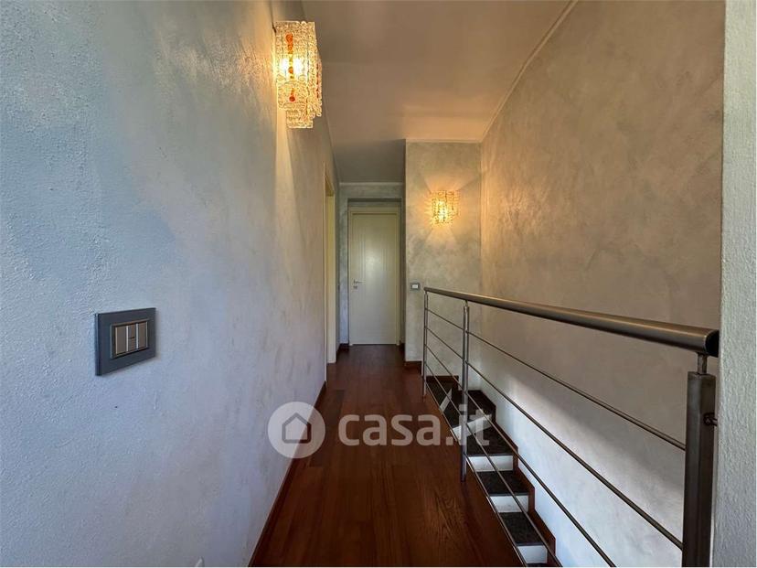 Villa in Ss33 del Sempione 67 — foto 16 di 60