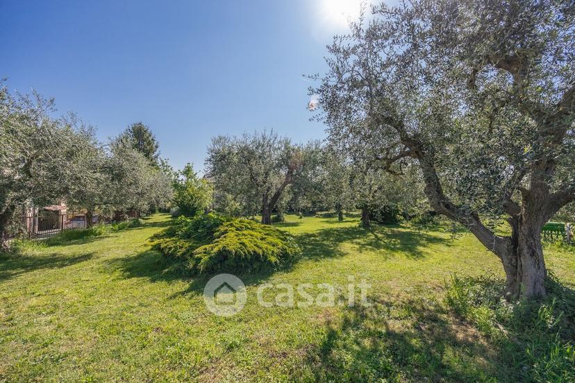 Villa in Via Costabella — foto 21 di 28