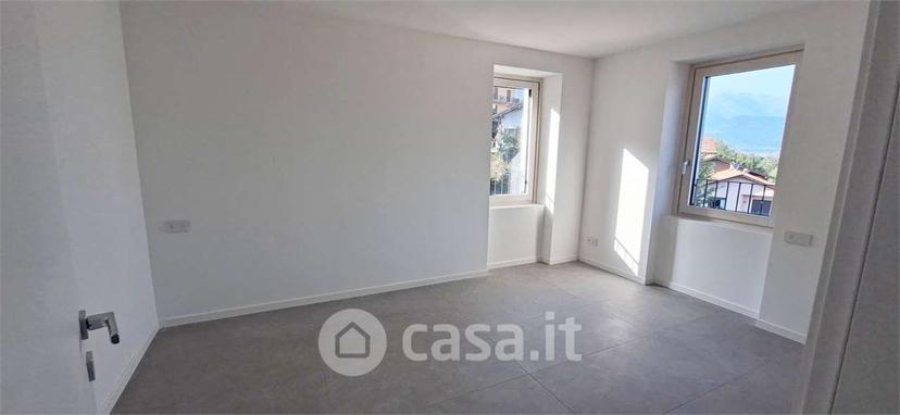 Appartamento in Via Roma — foto 3 di 14