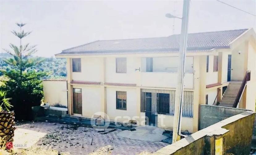 Villa in Contrada Calderaro — foto 11 di 15
