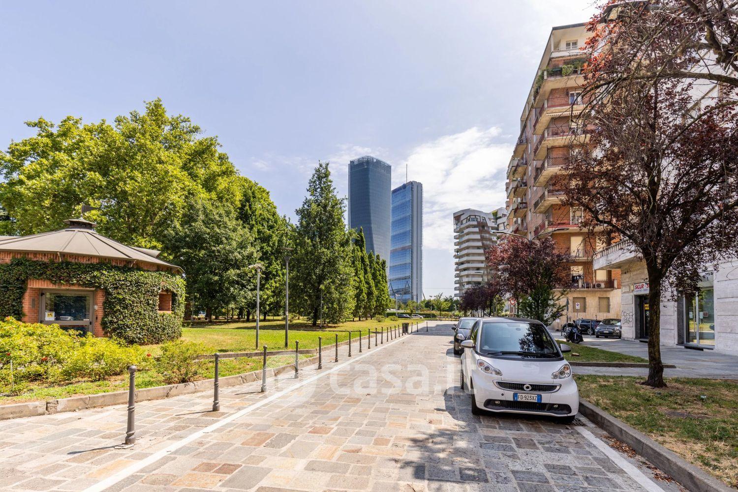 Quadrilocale in Via Desiderio da Settignano 10