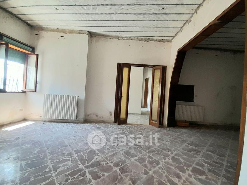 Appartamento in Via Giuseppe Garibaldi 99 — foto 52 di 52
