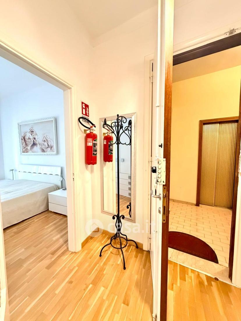 Bilocale in Via Enrico Toti 73100 — foto 2 di 41