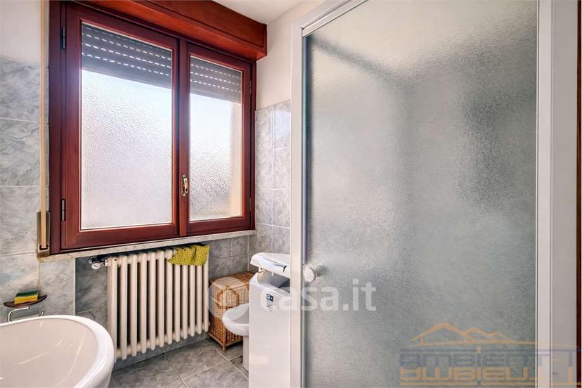 Villa in Via Edmondo de Amicis 6 — foto 9 di 51
