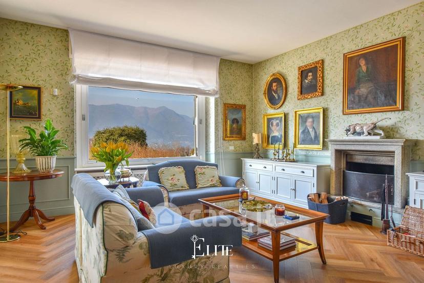 Villa in Via XX Settembre — foto 12 di 50