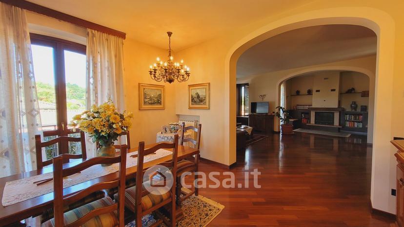 Villa in Via Fratelli Bandiera — foto 39 di 84