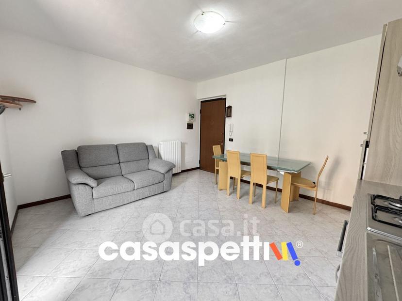 Trilocale in Via Sandro Pertini 9 -1 — foto 10 di 32