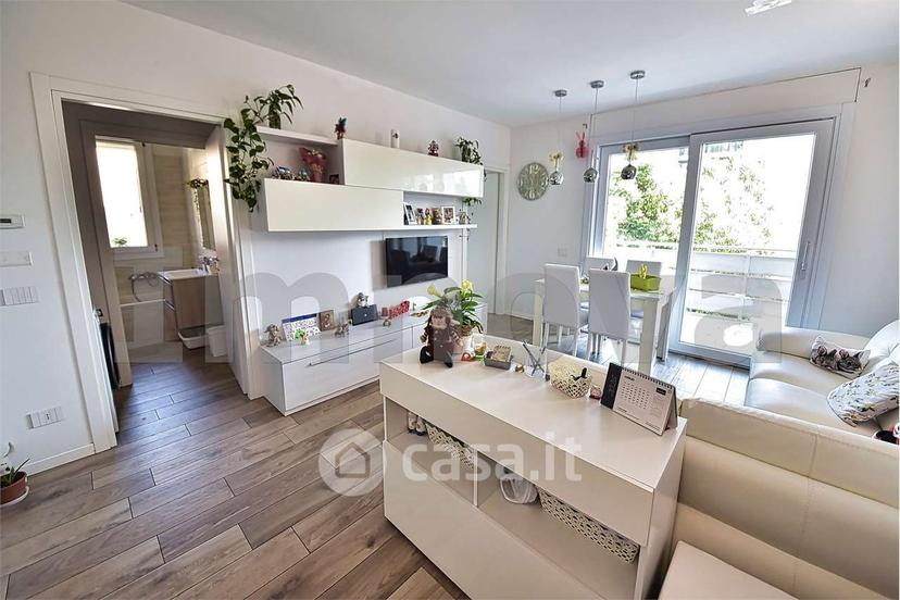 Trilocale in Via Bartolomeo Colleoni 25 — foto 24 di 27