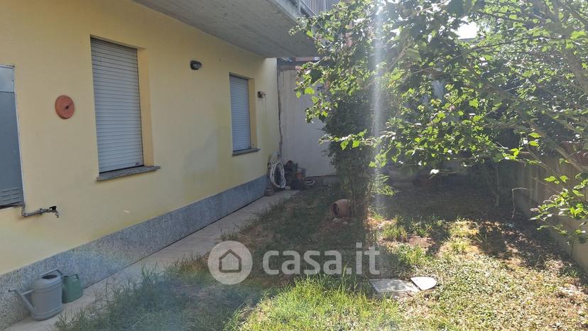 Trilocale in Via Andrea Costa — foto 12 di 13
