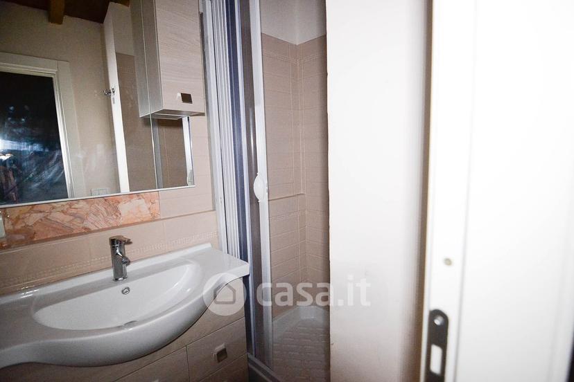 Bilocale in Via degli Anguillara 21 — foto 21 di 21