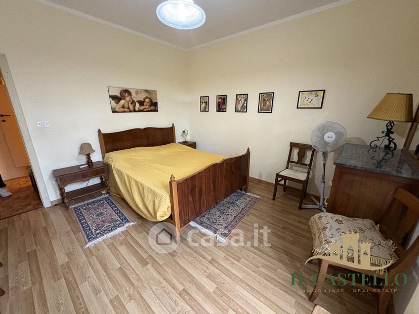 Villa in Via Cesare Pavese — foto 23 di 37