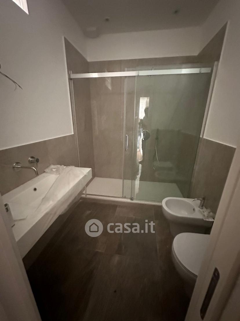 Bilocale in Via Castrofilippo 35 — foto 17 di 26