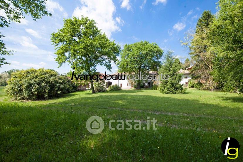 Villa in Via Sempione 13 — foto 35 di 40