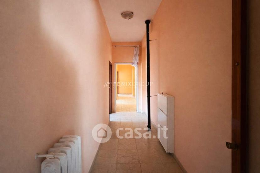 Trilocale in Via del Cacciatore 2 — foto 11 di 23