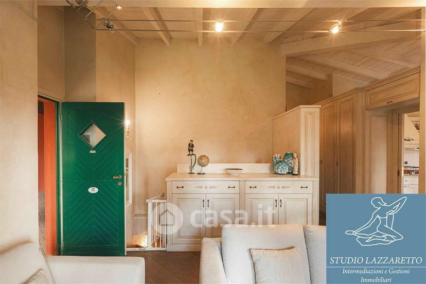 Villa in Via 10 Giornate 148 — foto 3 di 34