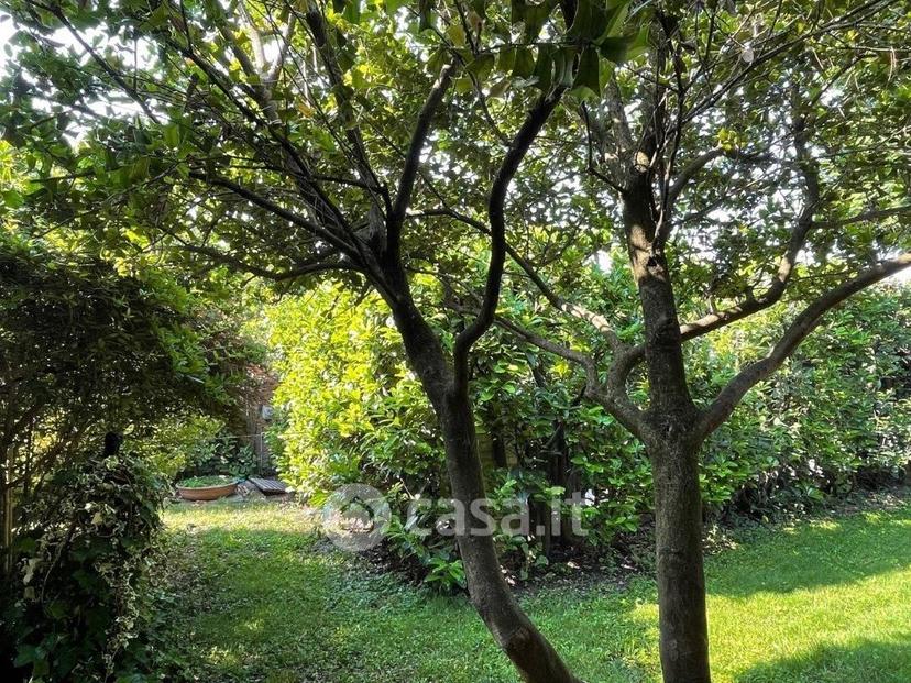 Villa in Via Sandro Pertini — foto 37 di 56