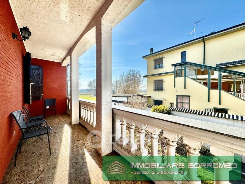 Villa in Via Adige — foto 20 di 45
