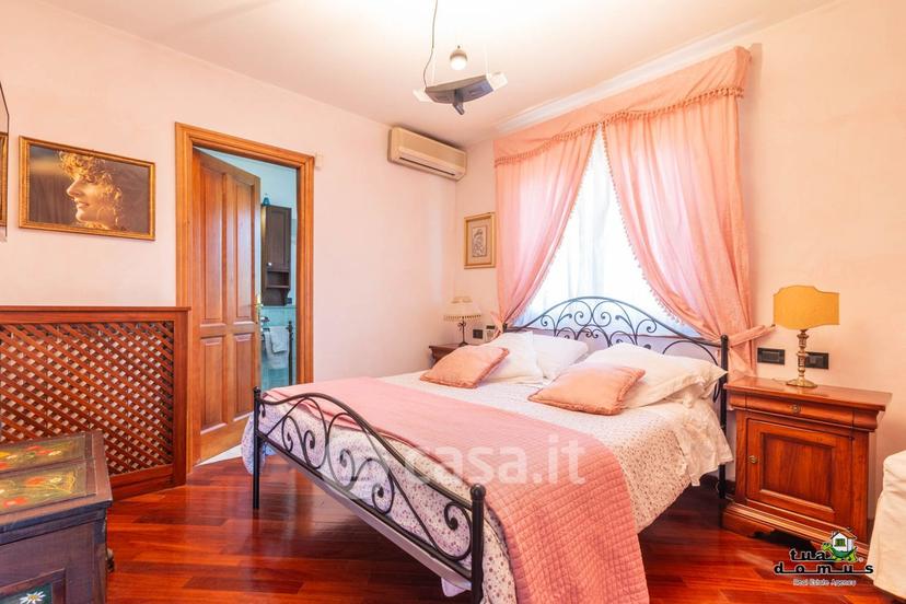 Villa in Via Santa Maria — foto 35 di 73