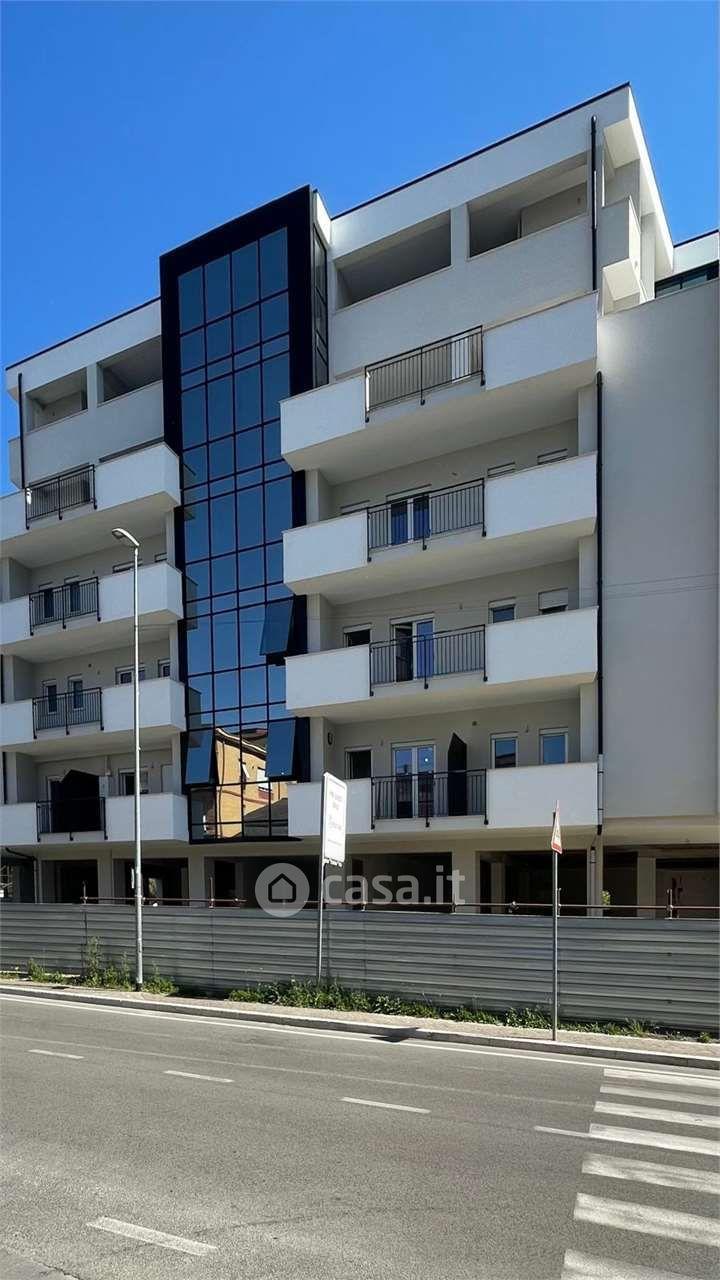 Trilocale in Via Tiburtina — foto 2 di 41