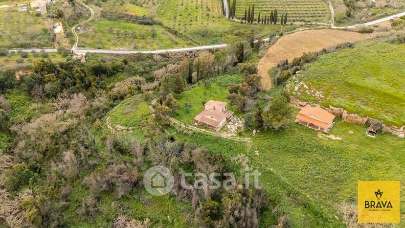 Villa in Via Giacheria — foto 14 di 72