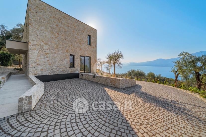 Villa in Via Gioacchino Rossini — foto 34 di 41