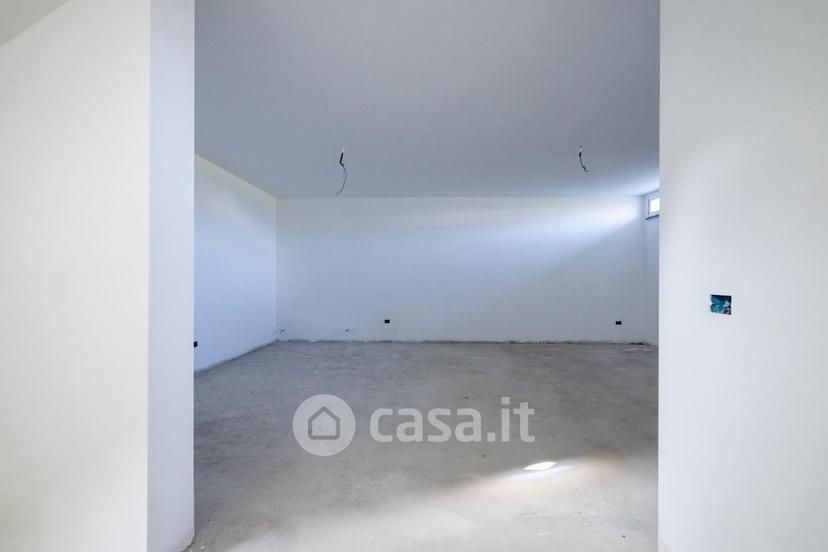 Villa in Strada Provinciale 2 Vicarese 221 — foto 26 di 68
